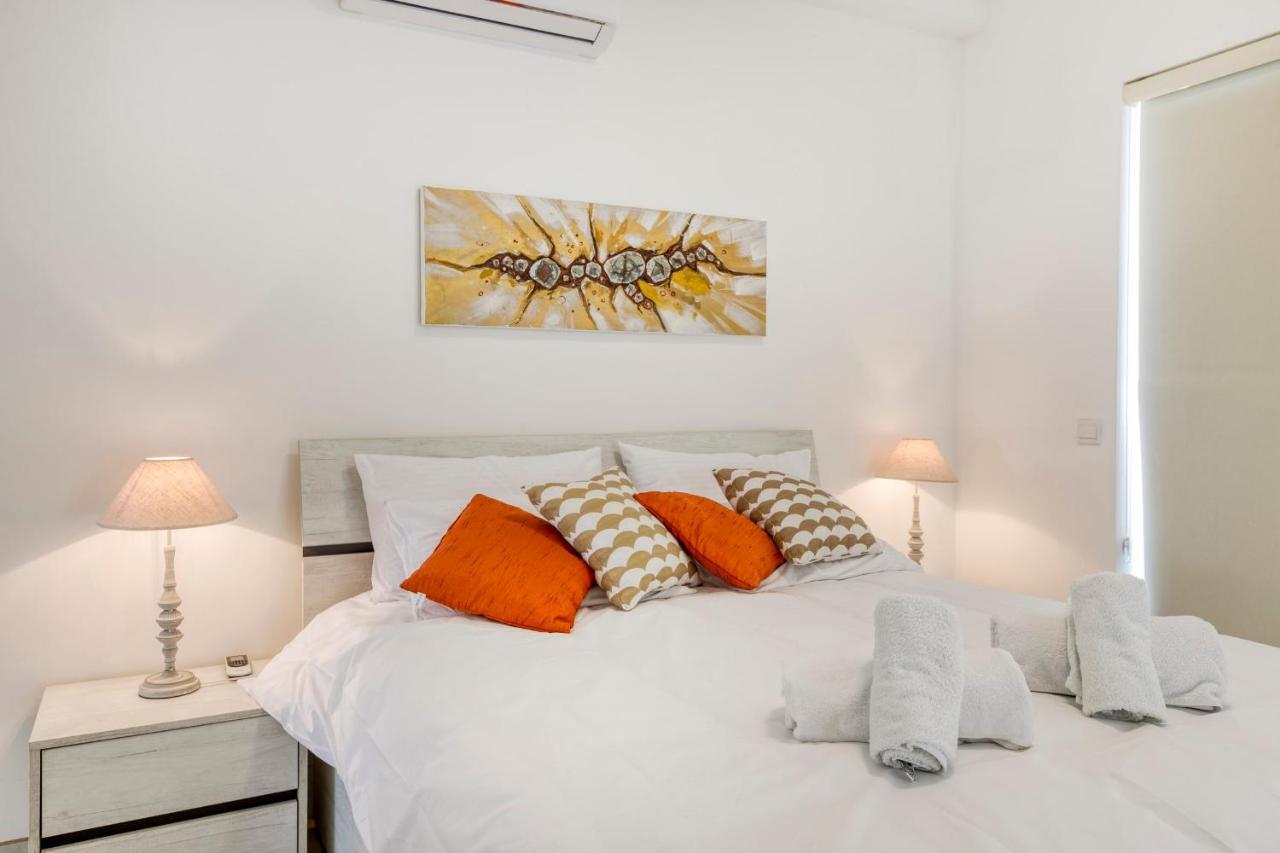 Gzira Penthouse - Hosted By Sweetstay Bagian luar foto